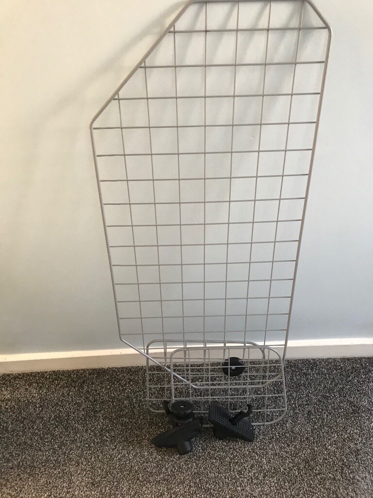 universal dog guard halfords